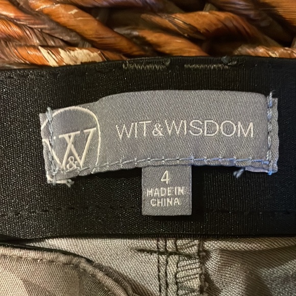 Wit&Wisdom - Picture 2 of 5